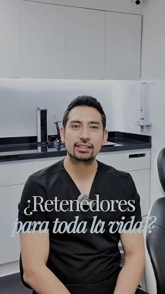 Odontólogo en el consultorio